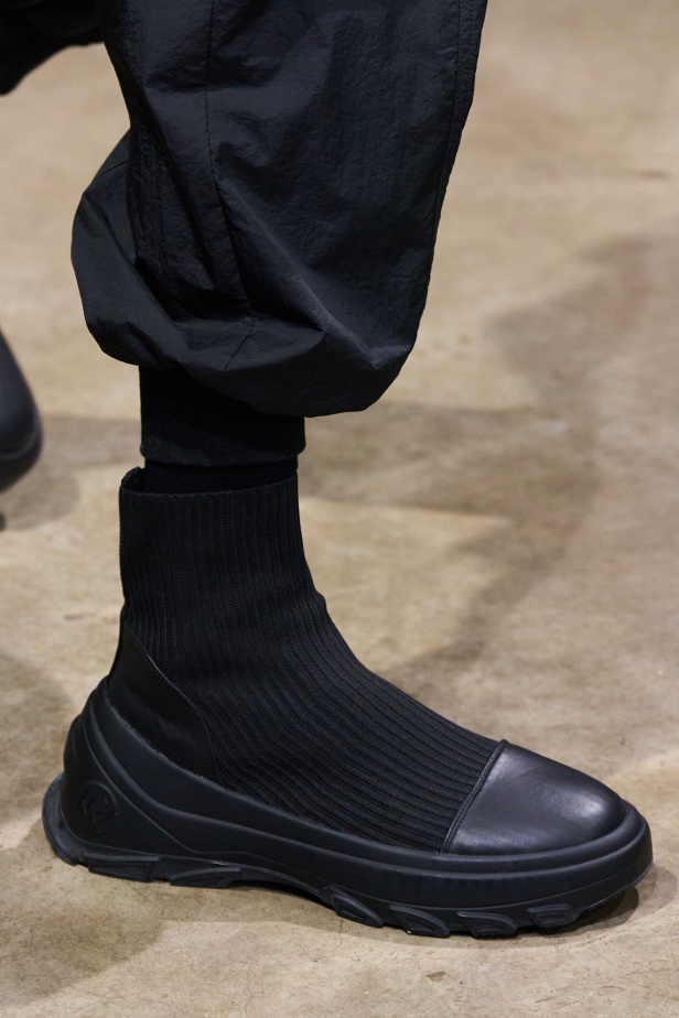 مجموعة مارك فاست تعكس روح المدن الديناميكية وفن الشارع الشبابي