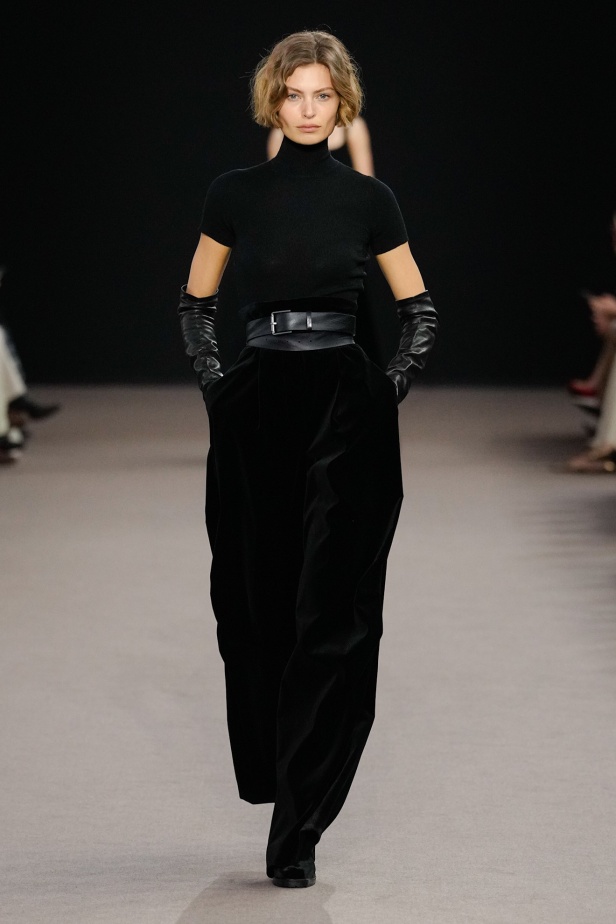  مجموعة ماكس مارا لخريف 2025 بعنوان “بطلات جامحات”