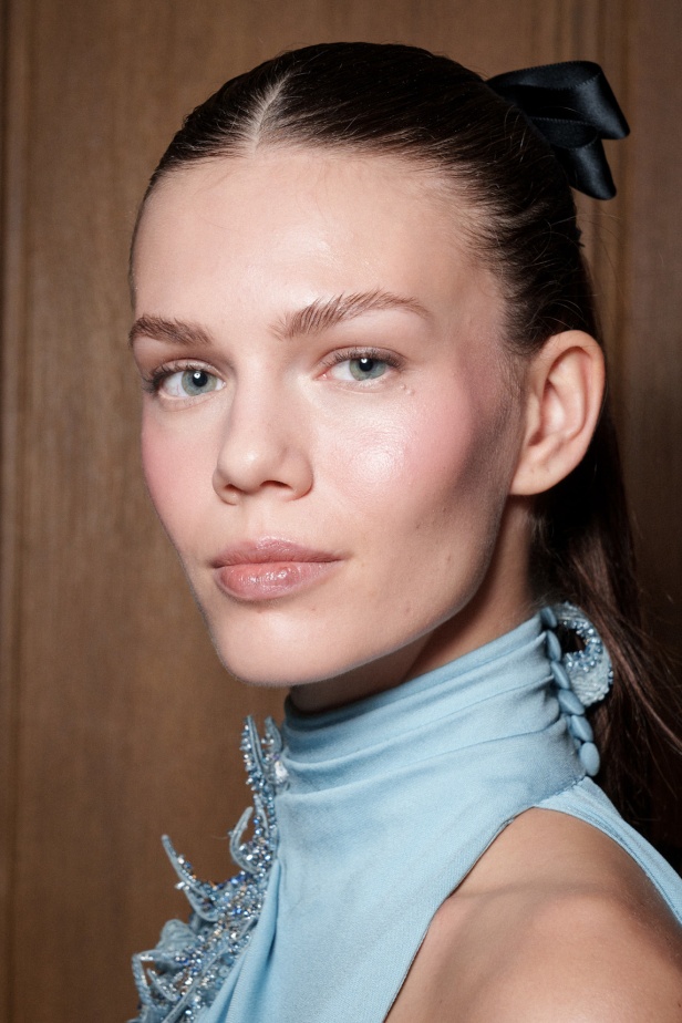 مجموعة Zuhair Murad للأزياء الراقية لربيع 2025 