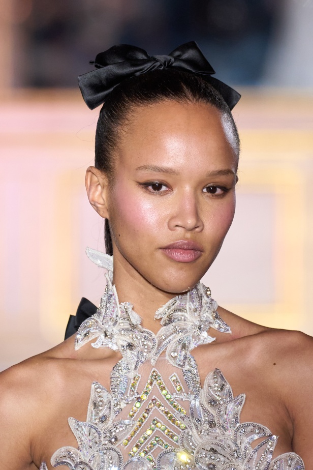 مجموعة Zuhair Murad للأزياء الراقية لربيع 2025 