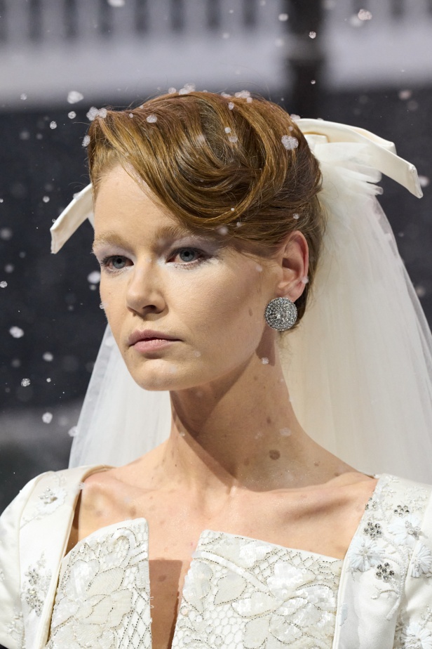 مجموعة خريف وشتاء 2025 من Richard Quinn