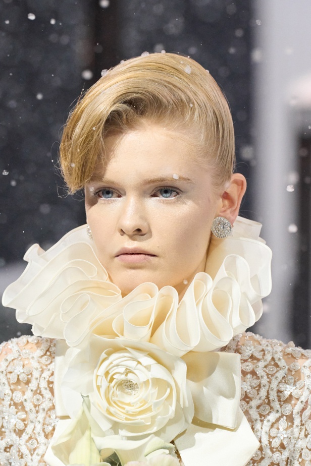 مجموعة خريف وشتاء 2025 من Richard Quinn