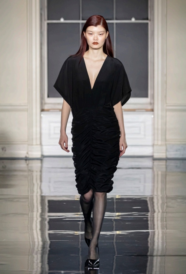 مجموعة Noon By Noor لخريف وشتاء 2025