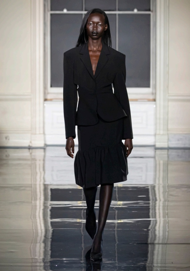 مجموعة Noon By Noor لخريف وشتاء 2025