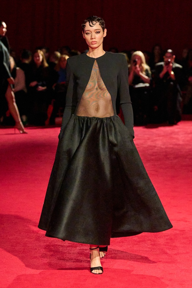 مجموعة Christian Siriano لخريف وشتاء 2025 في نيويورك