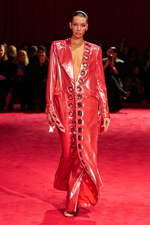 مجموعة Christian Siriano لخريف وشتاء 2025 في نيويورك