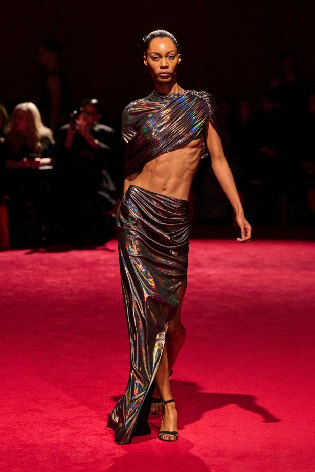 مجموعة Christian Siriano لخريف وشتاء 2025 في نيويورك