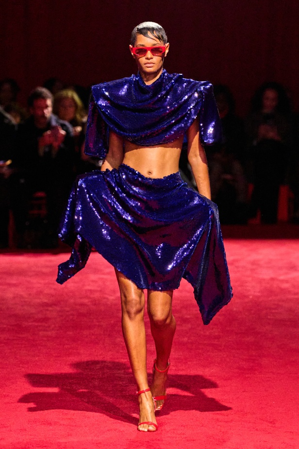 مجموعة Christian Siriano لخريف وشتاء 2025 في نيويورك