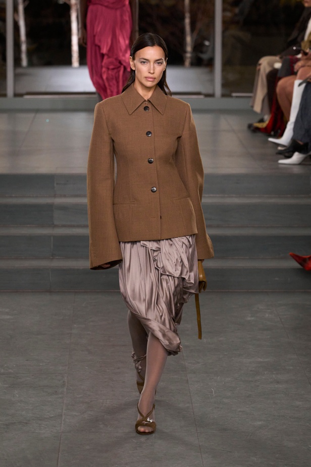 مجموعة Tory Burch لخريف وشتاء 2025 