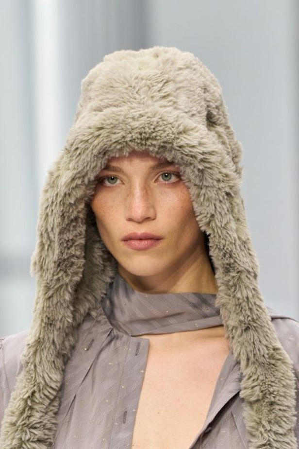 مجموعة Acne Studios لخريف وشتاء 2025