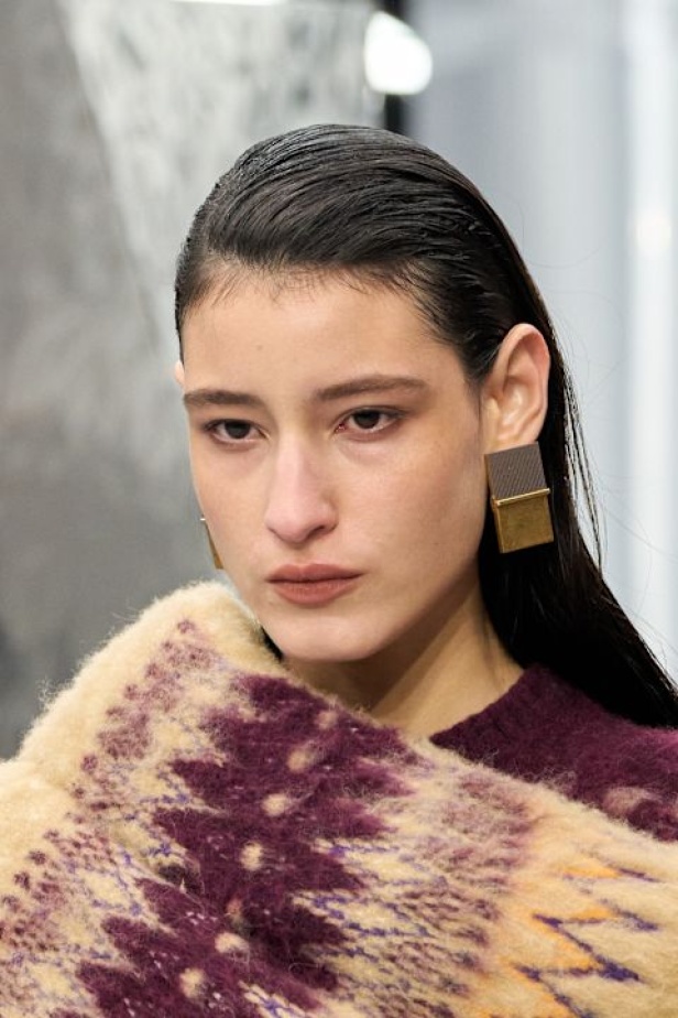 مجموعة Acne Studios لخريف وشتاء 2025