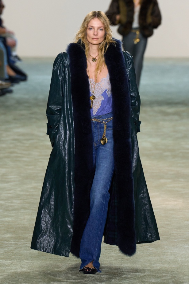 مجموعة Chloe لخريف وشتاء 2025