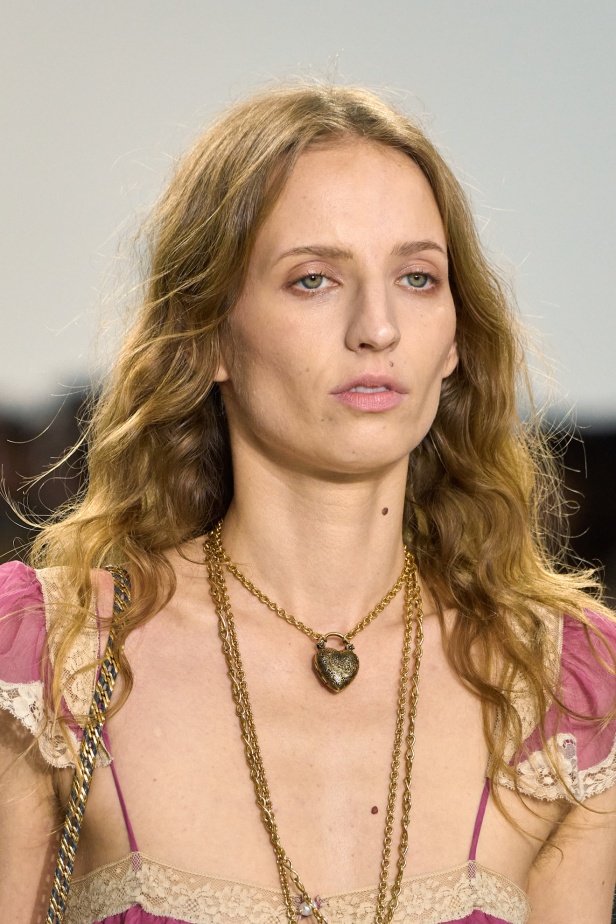 مجموعة Chloe لخريف وشتاء 2025