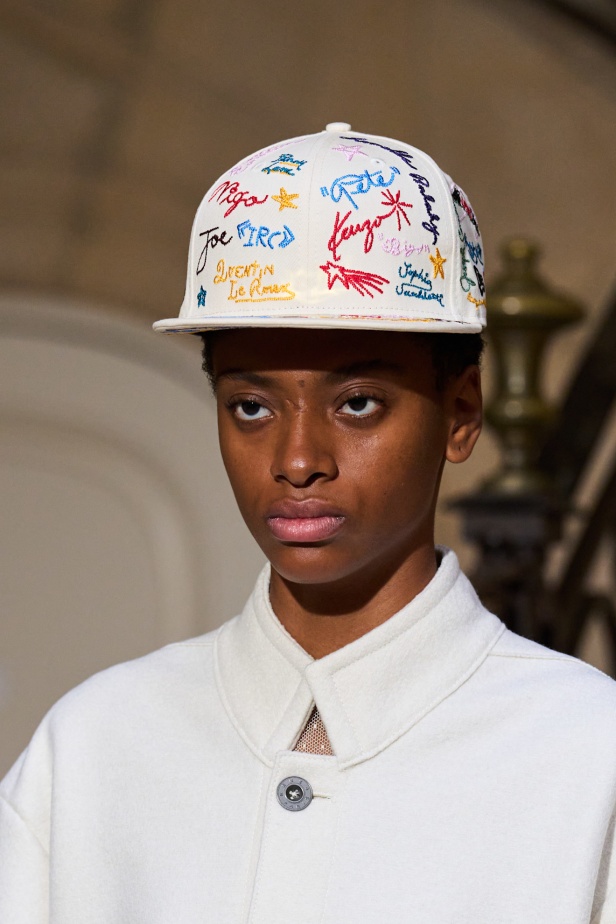 Kenzo تحيي أسلوب البانك في مجموعة خريف وشتاء 2025