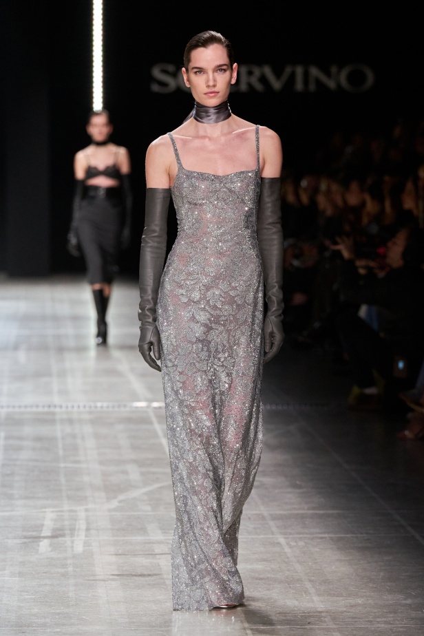 مجموعة Ermanno Scervino لخريف وشتاء 2025 