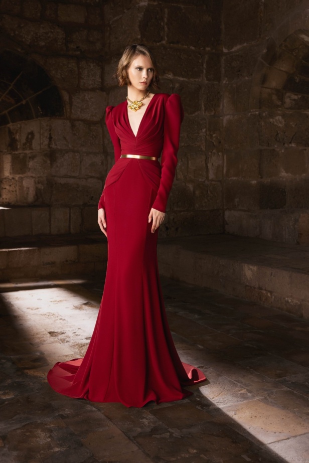 "من الحرير والصلب"... مجموعة طوني ورد لخريف وشتاء 2025 تستكشف التناقضات بلمسة من الرقي والأناقة