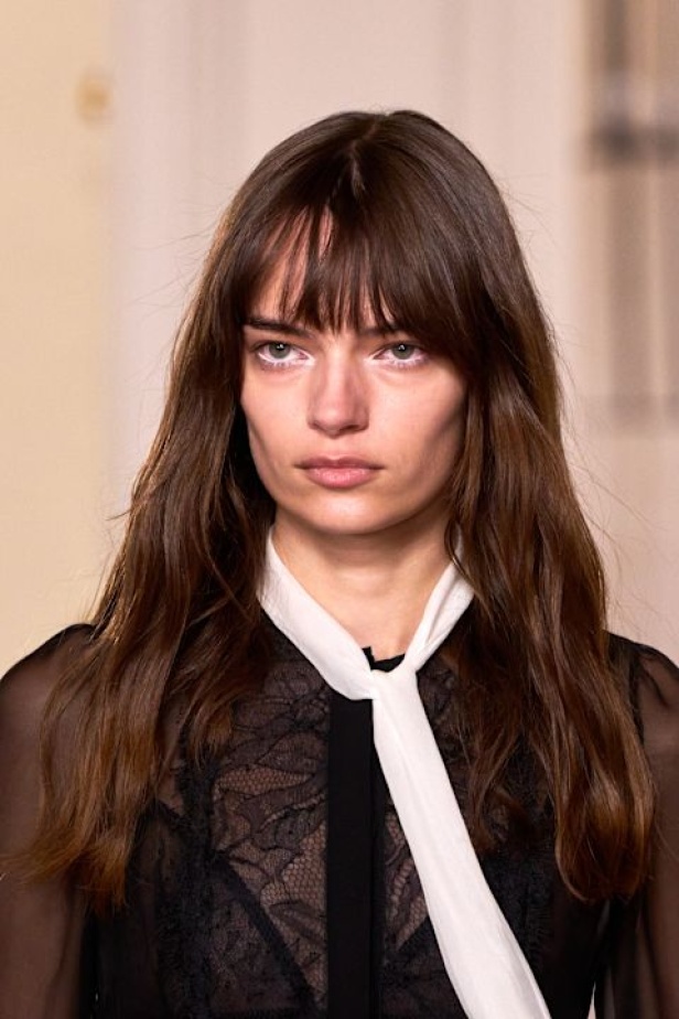 مجموعة Gimbattista Valli لخريف وشتاء 2025