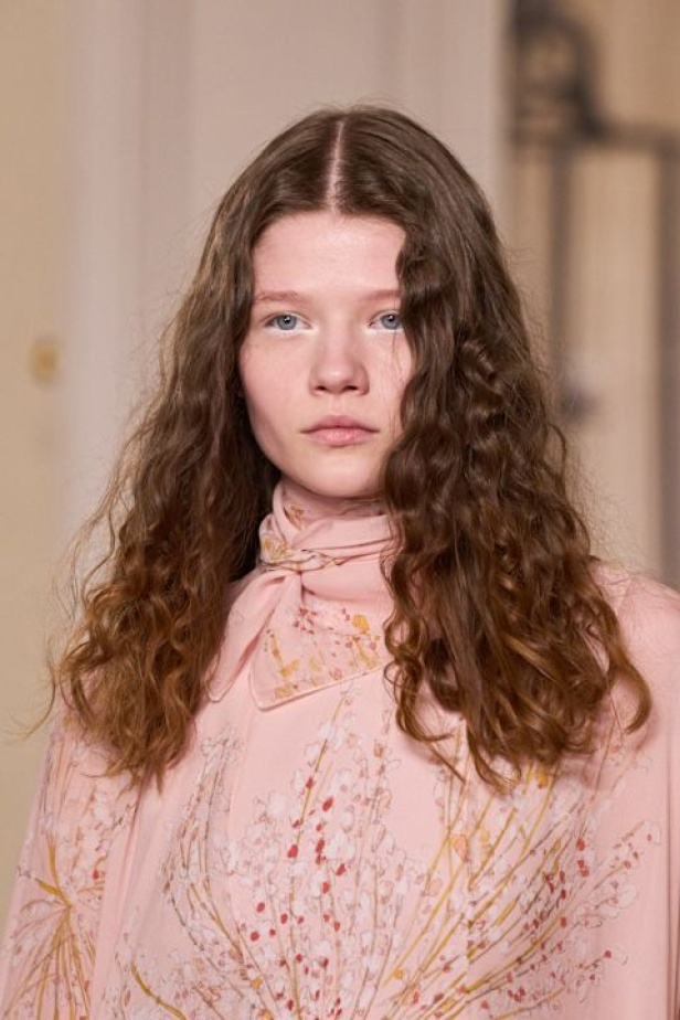 مجموعة Gimbattista Valli لخريف وشتاء 2025