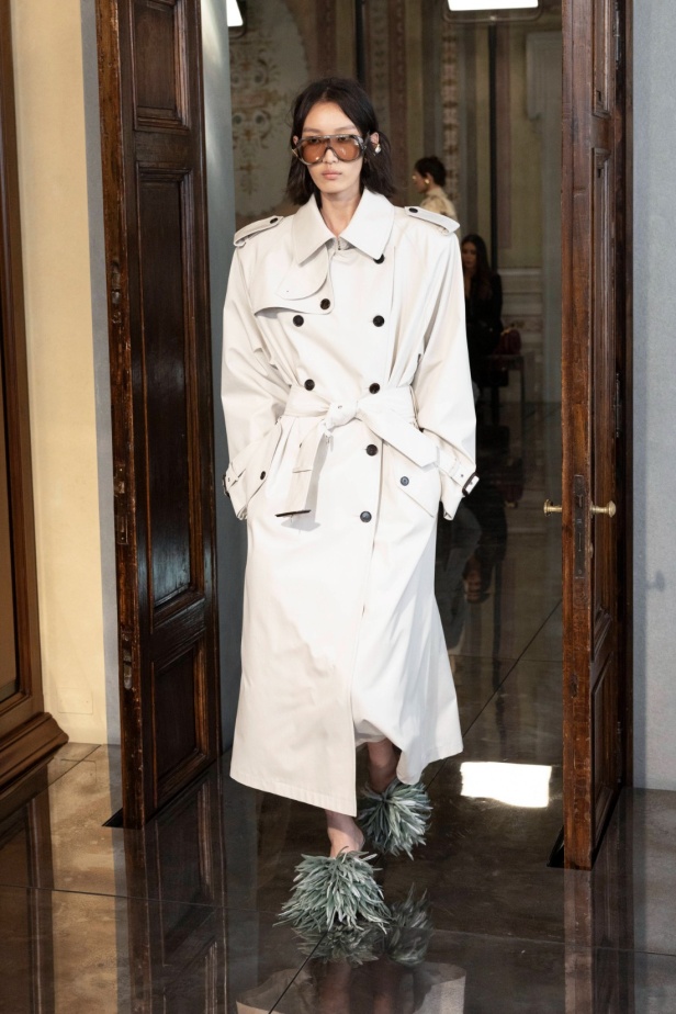 غوتشي هي فلورنسا، وفلورنسا هي غوتشي... عرض كروز 2026 يحتفي بالجذور والإرث من قلب أرشيف الدار