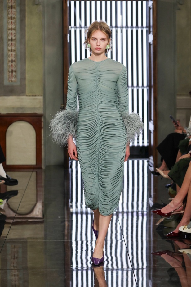 غوتشي هي فلورنسا، وفلورنسا هي غوتشي... عرض كروز 2026 يحتفي بالجذور والإرث من قلب أرشيف الدار