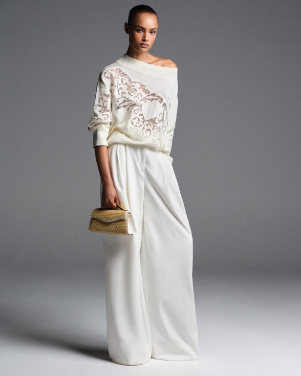 "من الفجر حتى الغسق"... أناقة مجموعة إيلي صعب Resort 2026 لكل لحظة