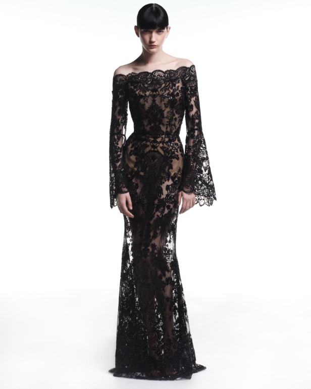 "من الفجر حتى الغسق"... أناقة مجموعة إيلي صعب Resort 2026 لكل لحظة