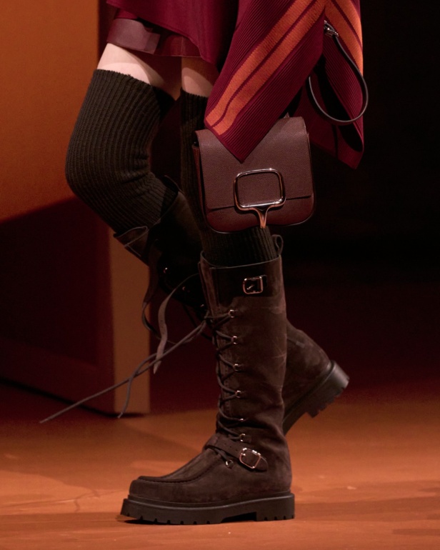 Hermès تكتب فصلًا ثانيًا في شنغهاي... مجموعة خريف وشتاء 2025 مستعدة للانطلاق!