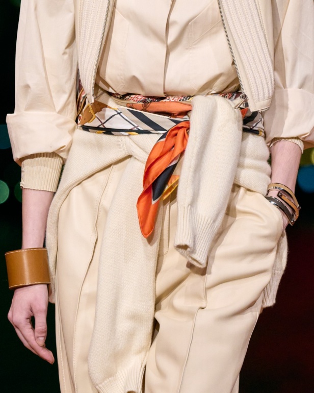 Hermès تكتب فصلًا ثانيًا في شنغهاي... مجموعة خريف وشتاء 2025 مستعدة للانطلاق!