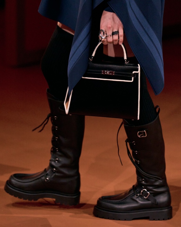 Hermès تكتب فصلًا ثانيًا في شنغهاي... مجموعة خريف وشتاء 2025 مستعدة للانطلاق!