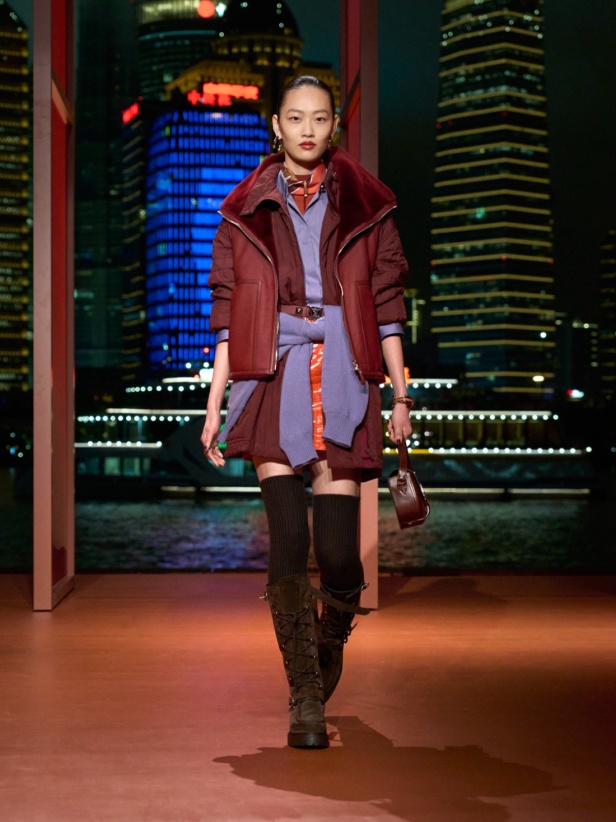 Hermès تكتب فصلًا ثانيًا في شنغهاي... مجموعة خريف وشتاء 2025 مستعدة للانطلاق!