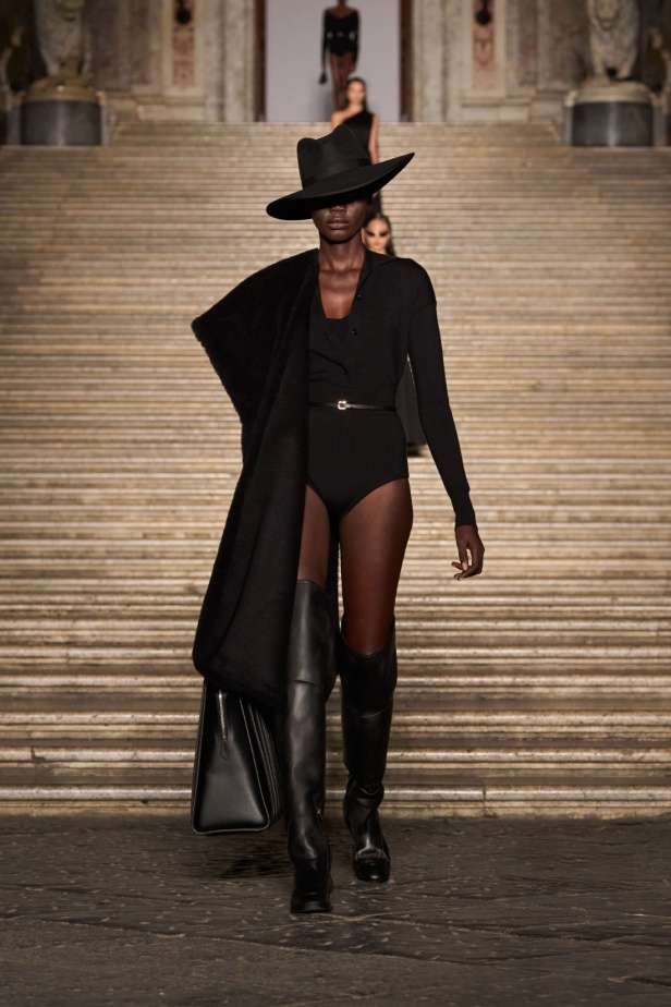 مجموعة Max Mara ريزورت 2026... احتفال بالأناقة الإيطالية الخالدة