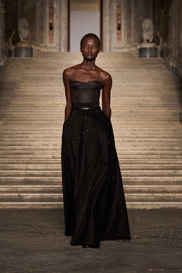 مجموعة Max Mara ريزورت 2026... احتفال بالأناقة الإيطالية الخالدة