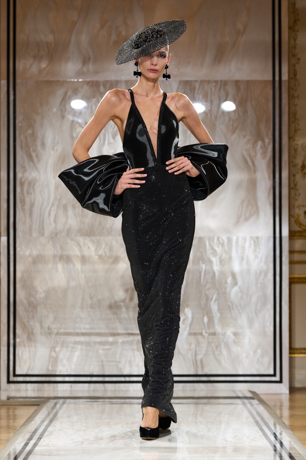 مجموعة Armani Prive لخريف وشتاء 2025-2026