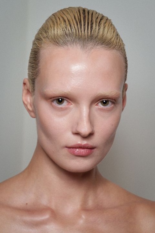 Ashi Studio خريف وشتاء 2025 للأزياء الراقية