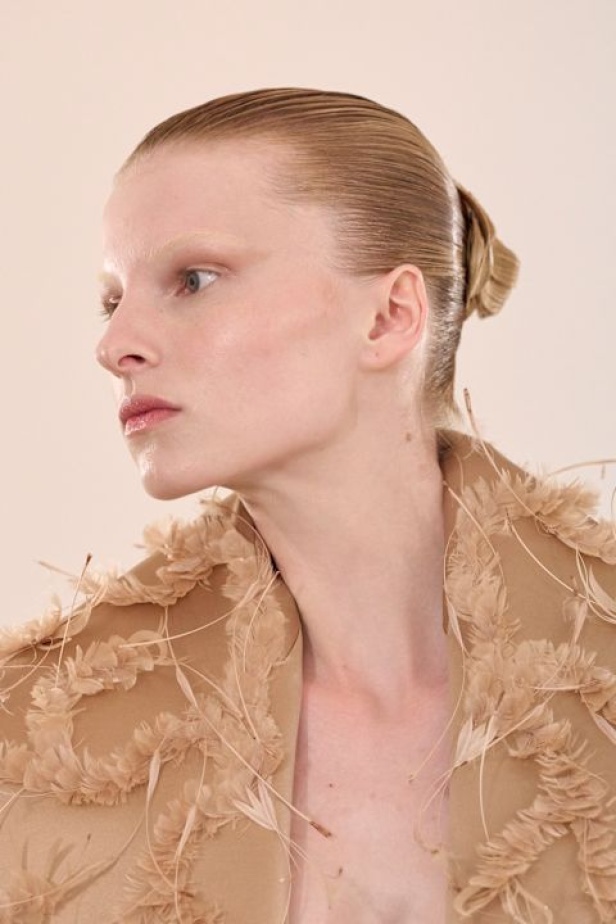 Ashi Studio خريف وشتاء 2025 للأزياء الراقية