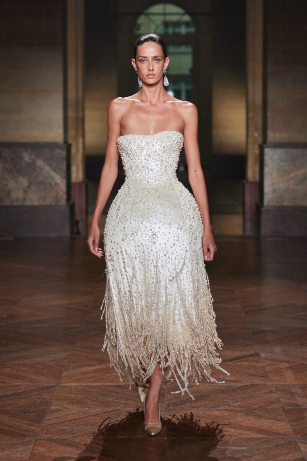 مجموعة جورج حبيقة "النظام الجديد" لخريف وشتاء 2025-2026.. عندما ينتصر الجمال على الفوضى (فيديو)