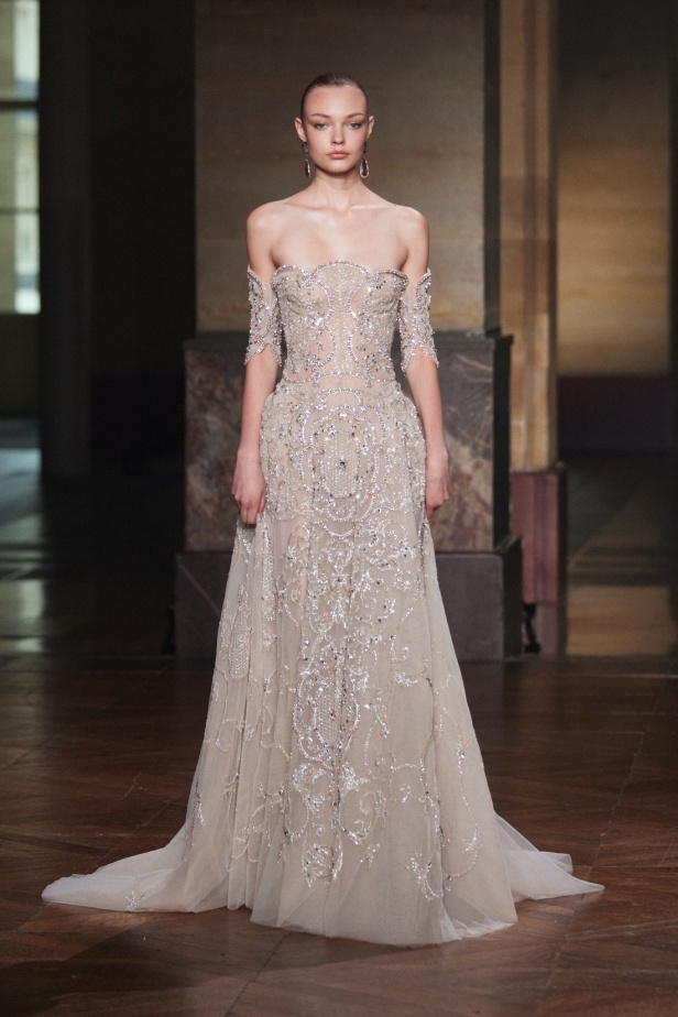 مجموعة جورج حبيقة "النظام الجديد" لخريف وشتاء 2025-2026.. عندما ينتصر الجمال على الفوضى (فيديو)