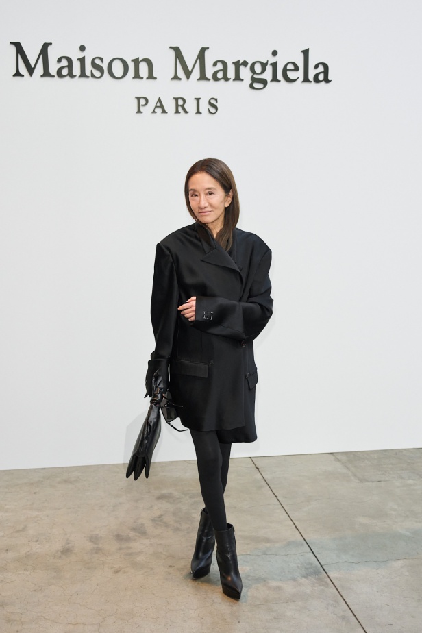 مجموعة ميزون مارجيلا للأزياء الراقية لخريف وشتاء 2026: بداية جديدة تحت قيادة غلين مارتنز