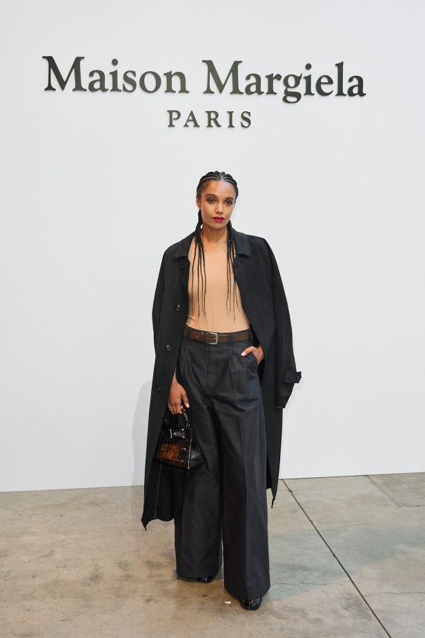 مجموعة ميزون مارجيلا للأزياء الراقية لخريف وشتاء 2026: بداية جديدة تحت قيادة غلين مارتنز