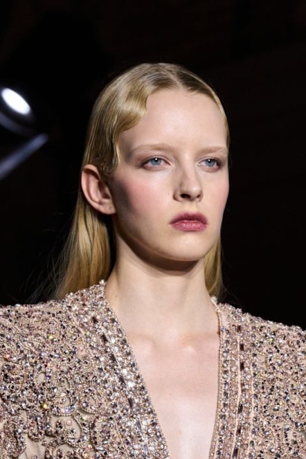 مجموعة Zuhair Murad الراقية لخريف وشتاء 2025