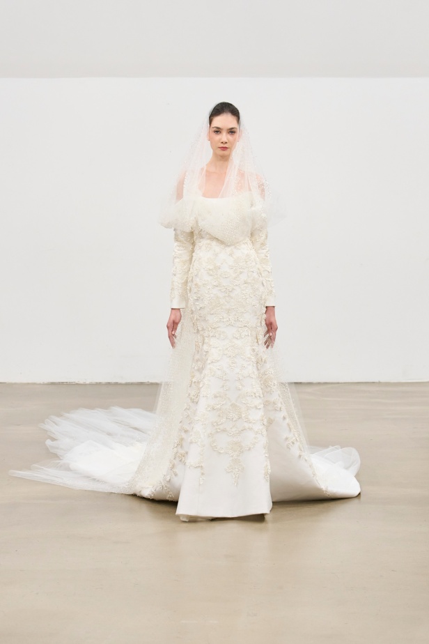 "حين تمشي دمشق على خشبة باريس"... رامي العلي يتحدّث لـ"هي" عن مجموعته لخريف وشتاء 2025 للأزياء الراقية: تقدير كبير ومسؤولية مضاعفة (فيديو)