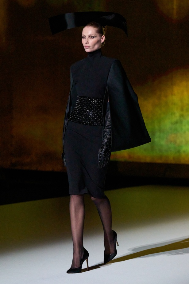 مجموعة Stephane Rolland للخياطة الراقية لخريف وشتاء 2025-2026