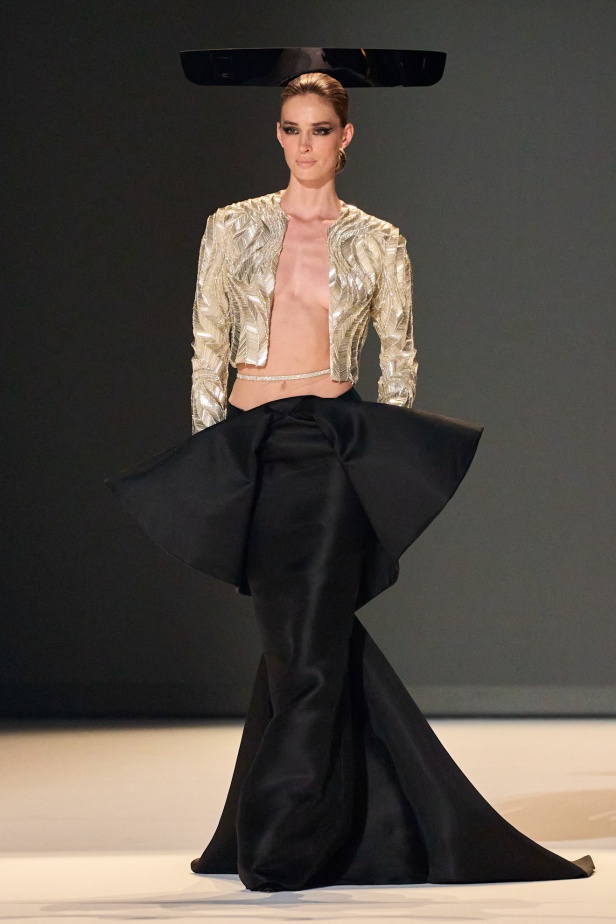 مجموعة Stephane Rolland للخياطة الراقية لخريف وشتاء 2025-2026