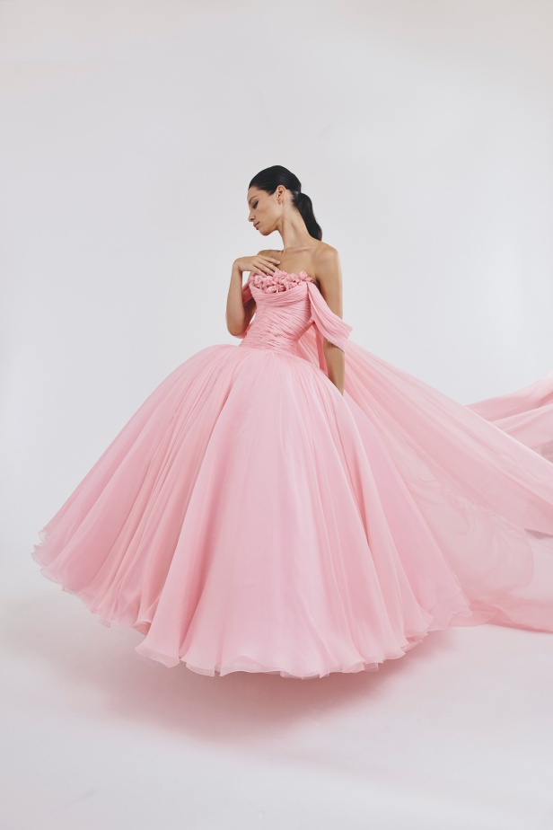مجموعة  Giambattista Valli لشتاء 2026 