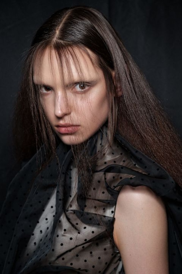 مجموعة Viktor & Rolf الراقية لخريف وشتاء 2025-2026 