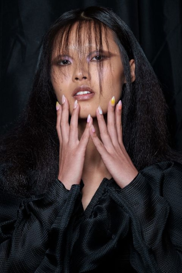 مجموعة Viktor & Rolf الراقية لخريف وشتاء 2025-2026 