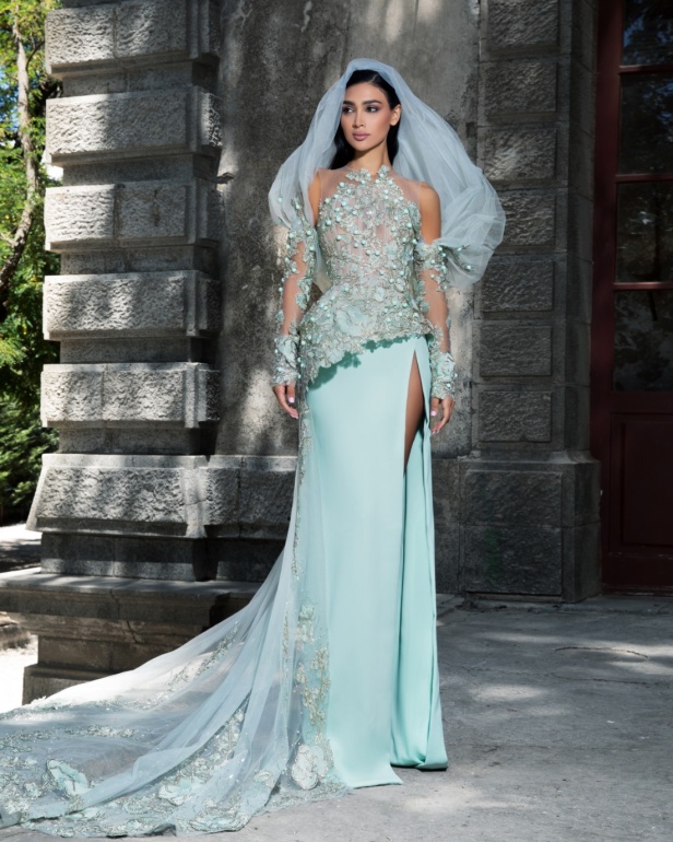 مجموعة زياد نكد للأزياء الفاحرة لخريف وشتاء 2026-2025... كنز ينبض بالأناقة ويحتفي بالإرث (فيديو) 