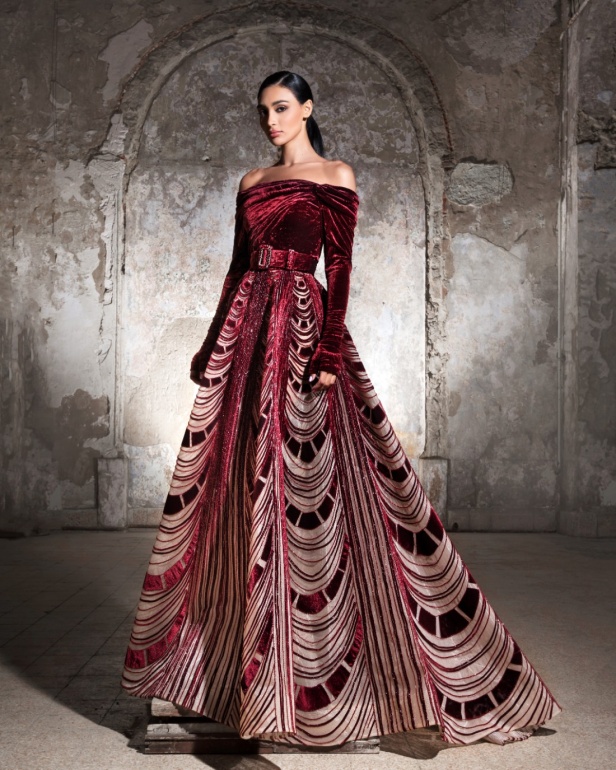 مجموعة زياد نكد للأزياء الفاحرة لخريف وشتاء 2026-2025... كنز ينبض بالأناقة ويحتفي بالإرث (فيديو) 