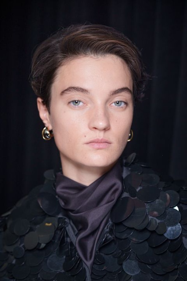 مجموعة Altuzarra لربيع وصيف 2026... اكتشاف الجمال في ما هو غير متوقع