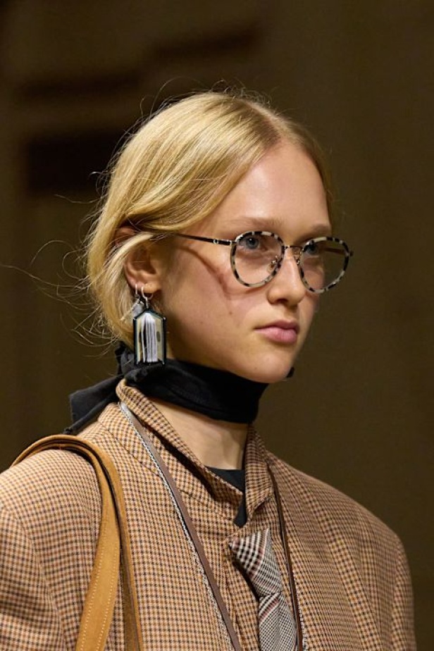 مجموعة كوتش لربيع 2026 تجسّد روح نيويورك وتناقضاتها الفريدة